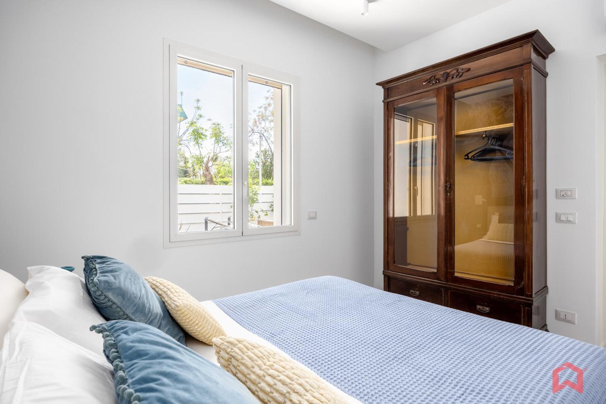 Appartamento In Villa Con Piscina Privata 巴勒莫 外观 照片