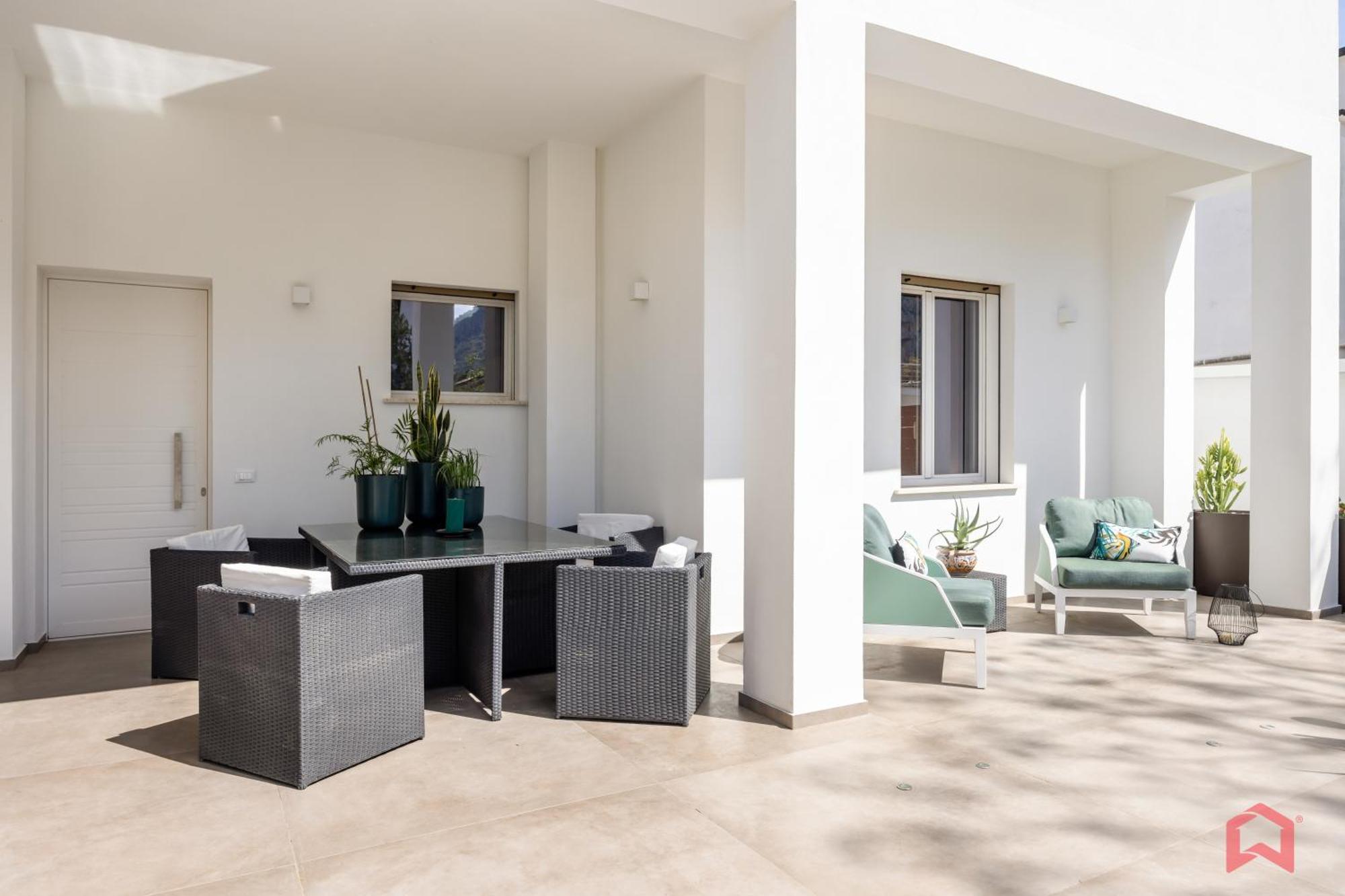 Appartamento In Villa Con Piscina Privata 巴勒莫 外观 照片
