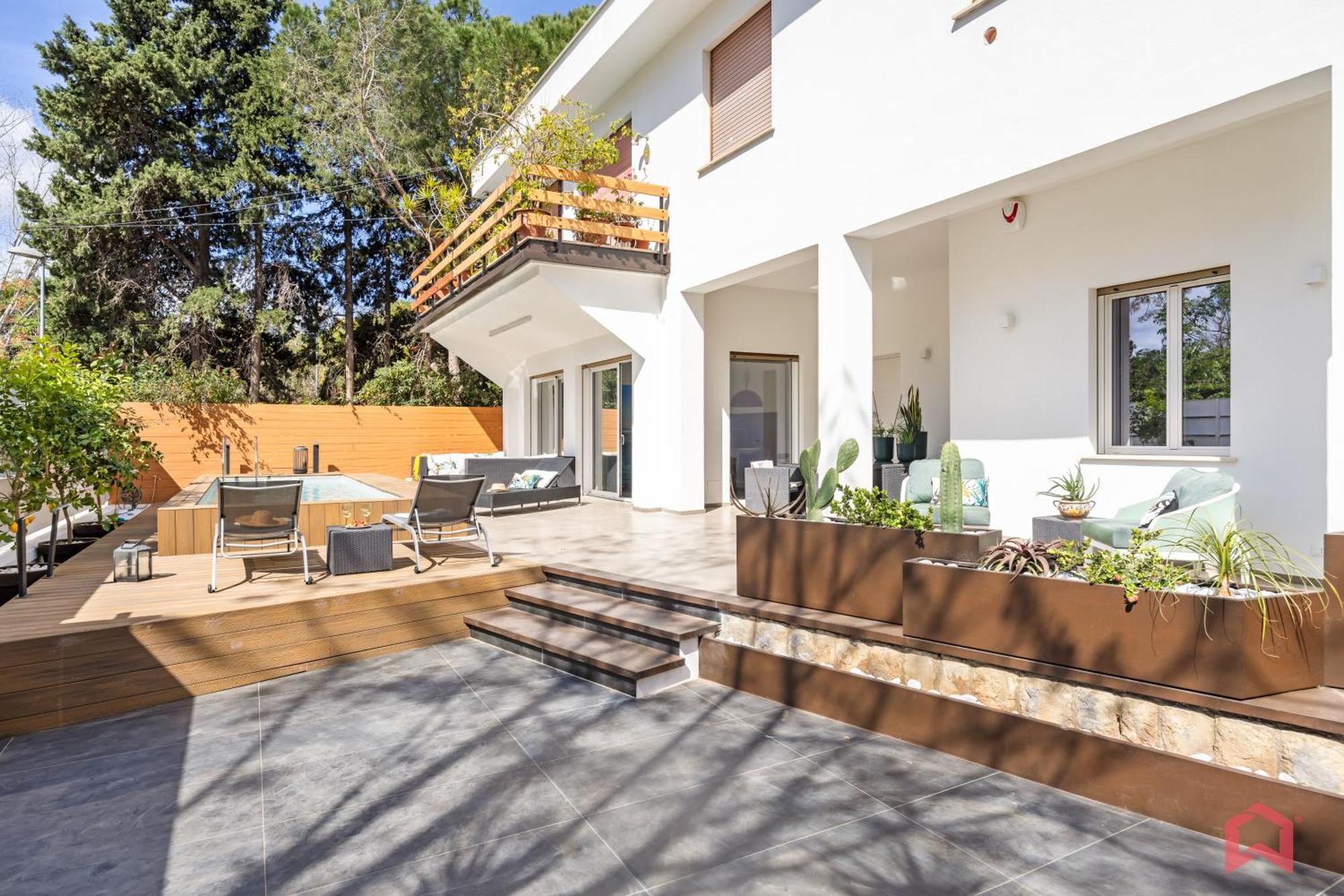 Appartamento In Villa Con Piscina Privata 巴勒莫 外观 照片